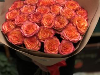 Livram trandafiri in toata țara