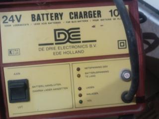 Зарядное для аккумуляторов