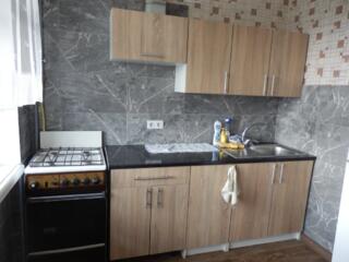 Сдаётся двухкомнатная квартира можно на короткий срок