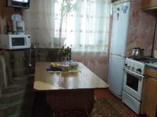 2- х комнатная с ремонтом и мебелью в Красных Казармах