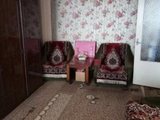 Двухкомнатная на Борисовке с мебелью