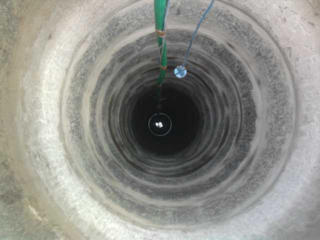 Sapam canalizare! apeduct/копаем канализации! водопровод ямы под ключ!