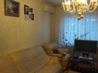Трехкомнатная квартира для семьи в районе "Вузовского"