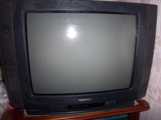 Телевизор с ЭЛТ (кинескоп)