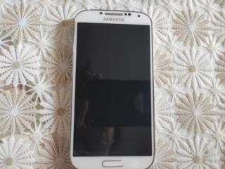 Продам телефон Samsung Galaxy s 4