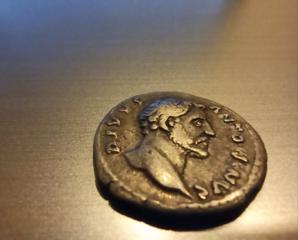 Продам древнеримскую монету