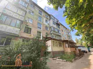 Se vinde apartament cu 1 odaie in sectorul Sculeanca, strada Ion ...