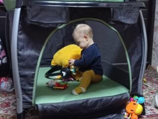 Манеж-кроватка. 600 руб