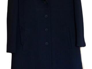 Пальто классическое темно - синего цвета из натуральной шерсти