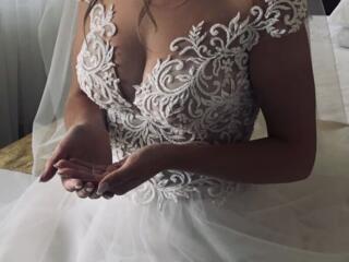 Продам свадебное платье