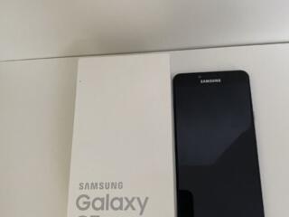 Продам Samsung Galaxy C7 (CDMA/GSM)