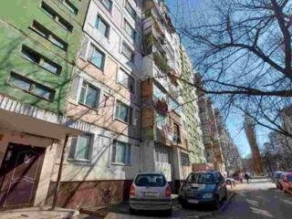 Spre vinzare se ofera apartament cu 3 odai in sectorul Buiucani, str. 