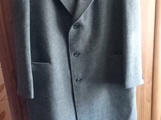 Продам новое мужское пальто(размер 50-52)