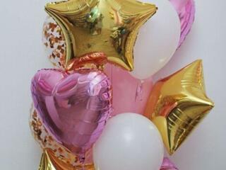 Baloane umflate cu heliu.