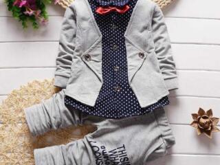 Продам детские вещи