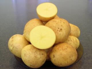 Домашняя картошка с приятным вкусом для потребителя.