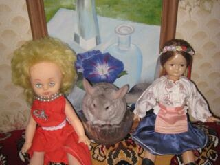 3 куклы СССР, рог хруст., ведерко для конфет и ваза хрустальные СССР.