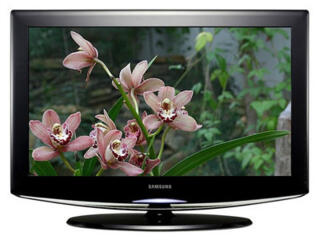 32"(81 cm) LCD Samsung LE32R86 black, wide, HD Ready 1366 x 768 (16:9)
