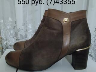 Продам ботинки и сапожки