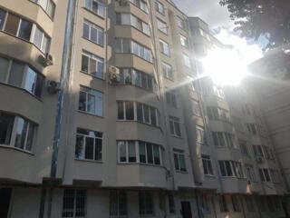 Apartament 66 mp - str. Ioan Livescu