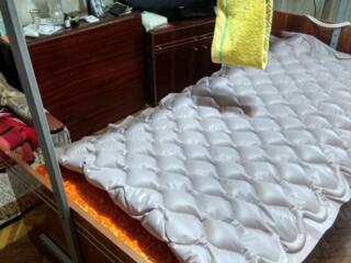 Столики медицинские, поручни для унитаза, кровать, рама балканская,