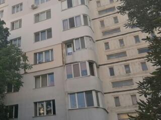 Apartament 36 mp - str. Ialoveni
