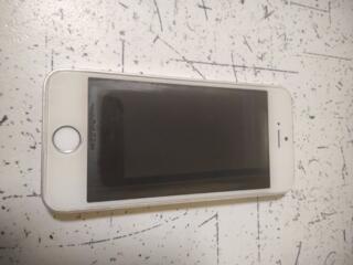 Продам iPhone 5s white 16gb