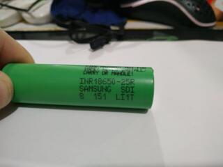 Аккумулятор 18650 Samsung INR18650 25R 2500 mAh, 3,7В, Li-Ion