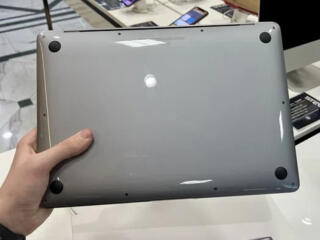 Новый MacBook Air 13" (2020) 8/256Gb