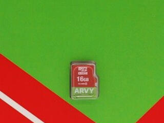 Продам очень недорого новые карты памяти microSD 16 Gb,