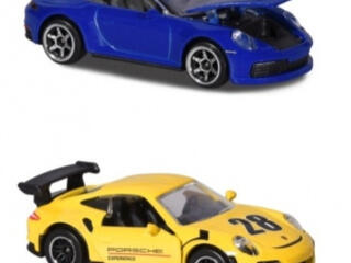 Куплю 2 модели из этого набора Majorette Porsche Experience Center
