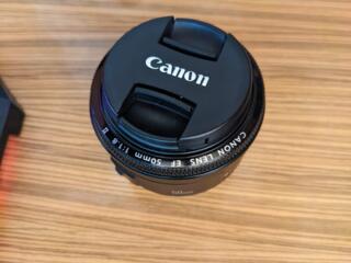 Canon EOS 1100D