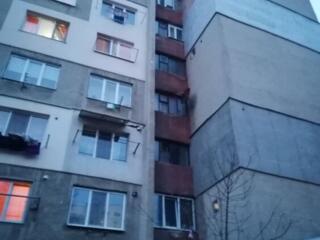 Apartament 42 mp - str. Grenoble