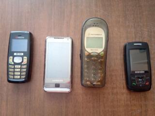 Продам старые телефоны на запчасти, недорого, торг