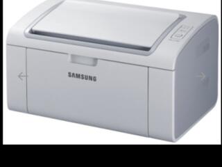 Продам принтер Самсунг 2160 на запчасти.