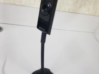 Веб камера с микрофоном, настольная на гибкой ножке A4Tech PK-810G