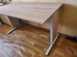 Письменный стол 140/70/78