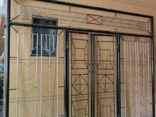 Продаются металлические декоративные решетки с дверьми. Бендеры - 2500 руб.