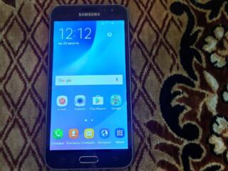 Samsung Galaxy J3. Хорошее состояние.