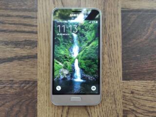 Samsung Galaxy J1+Зарядка. 2 Sim. Android 5.1.1