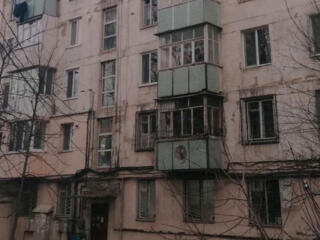 Apartament 43 mp - str. Nicolae Titulescu