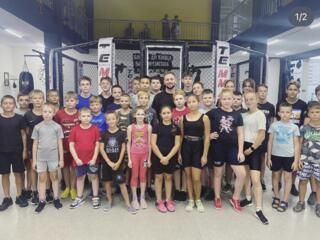 Школа бокса-кикбоксинга Сергея Чеканова