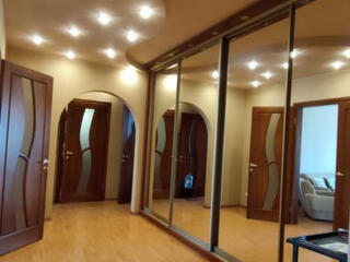 Сдам 3 ком -Хорошее состояние-Новый дом- Тополева / Королева