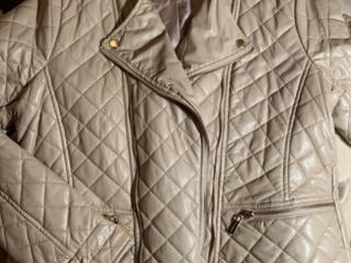 Продам новые куртки