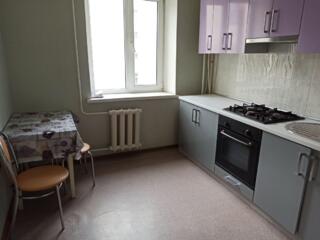 Сдам 2 ком--Хорошее состояние-Александра Невского / Вузовский