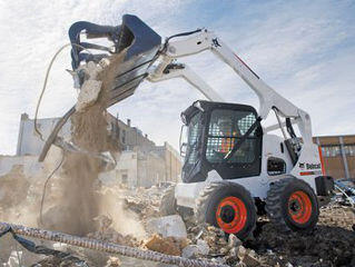 Demolam case construcţii evacuarea deşeurilor curaţim terenuri Balti