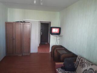 Меняю двухкомнатную квартиру в Бендерах на недвижимость в Кишинёве