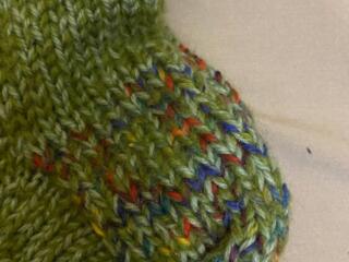 Шерстяные вязаные носки - 50 руб.