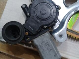 Стеклоподъёмник Lexus