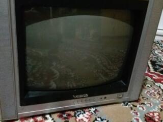 Продается телевизор Vesta, цена 700 лей